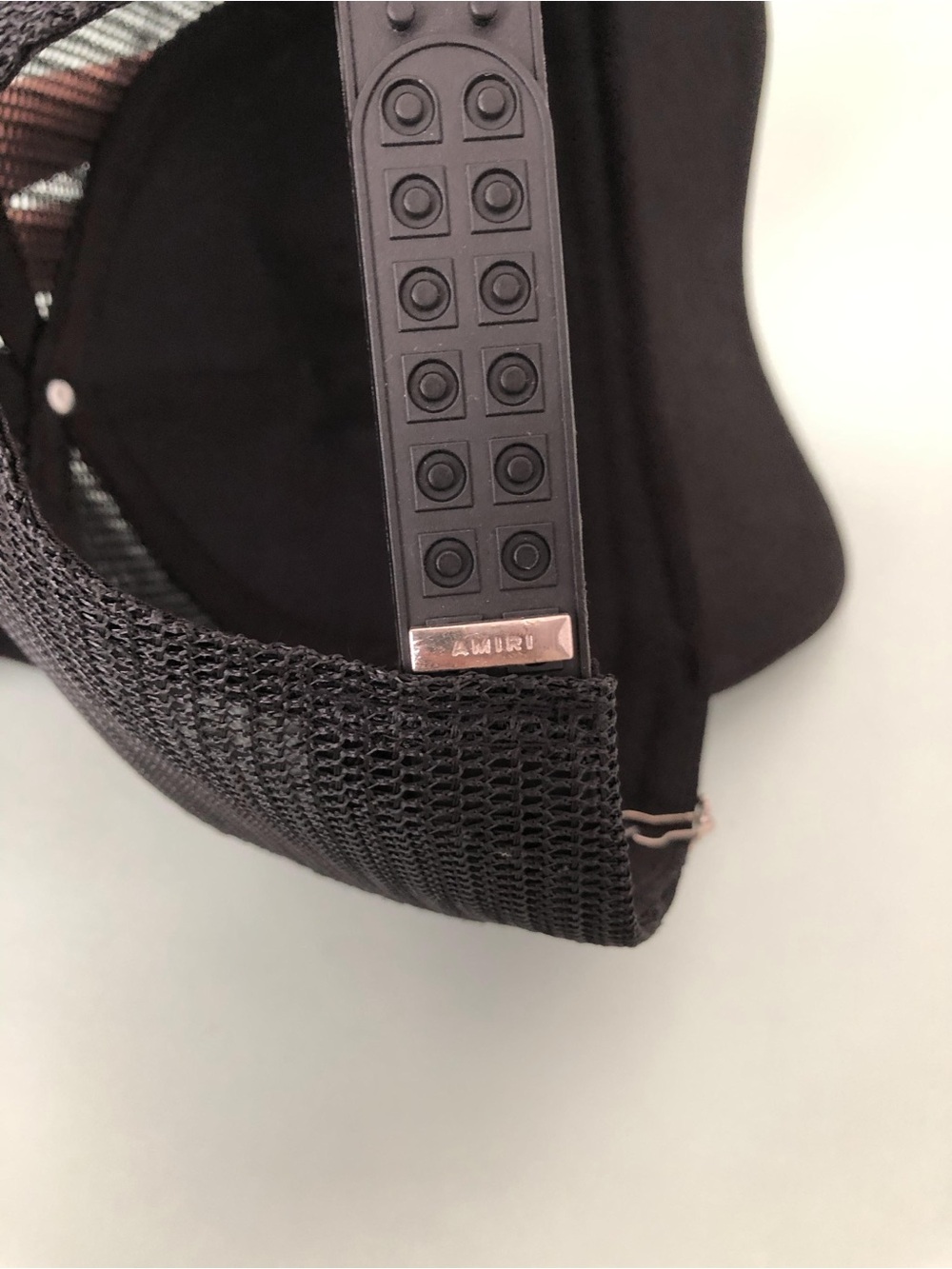 AMIRI Embroidered Logo Unisex Sun Hat - Picture 9 of 12